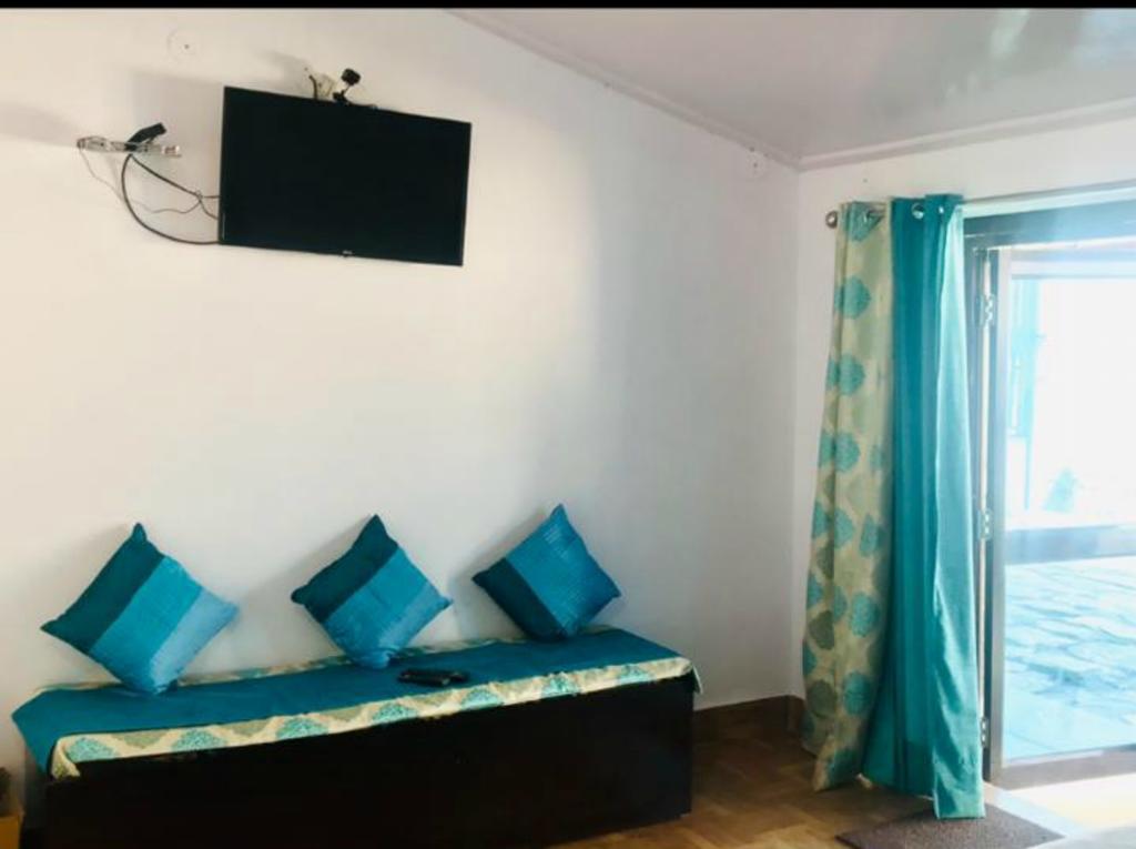 The Valley View, Lansdowne, Uttarakhand